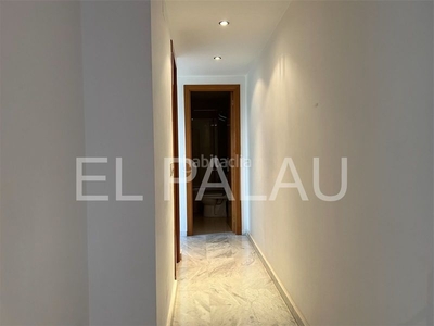 Alquiler piso con 2 habitaciones amueblado con ascensor, parking, aire acondicionado y vistas a la montaña en Valencia