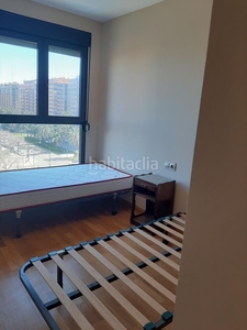 Alquiler piso con 2 habitaciones amueblado con ascensor, piscina y aire acondicionado en Valencia