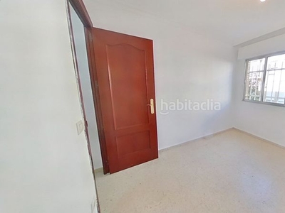 Alquiler piso con 2 habitaciones con ascensor en Sevilla