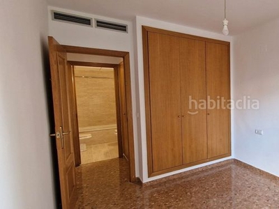 Alquiler piso con 2 habitaciones con ascensor en Valencia