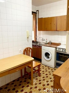Alquiler piso con 3 habitaciones amueblado con calefacción en Madrid