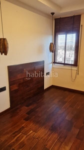 Alquiler piso con 3 habitaciones con ascensor y calefacción en Sabadell