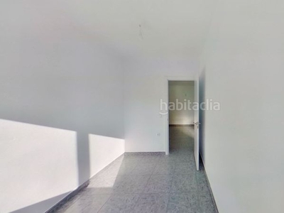 Alquiler piso con 3 habitaciones en Can Vidalet Esplugues de Llobregat