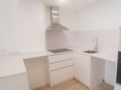 Alquiler piso con 3 habitaciones en Eixample Sabadell