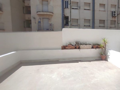 Alquiler piso con 4 habitaciones en Centre Reus