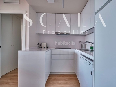 Alquiler piso en alquiler , con 80 m2, 1 habitaciones y 1 baños, piscina, garaje, ascensor, amueblado, aire acondicionado y calefacción individual por gas natural. en Madrid