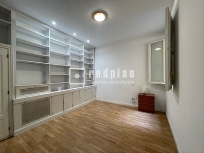 Alquiler piso en alquiler en Ríos Rosas-Nuevos Ministerios Madrid