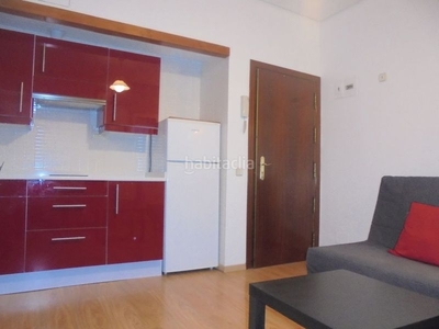 Alquiler piso en Sol, 51 m2, 1 dormitorios, 1 baños, 990 euros en Madrid