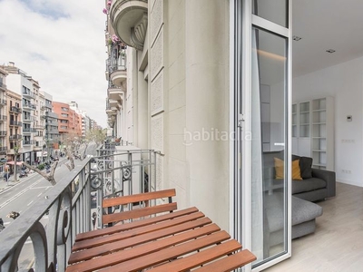 Alquiler piso espectacular piso de 2 habitaciones con balcón en gracia en Barcelona