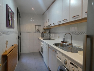 Alquiler piso magnifica vivienda 2dorm., urbanizacion, piscina, con plaza de garaje doble,. en Madrid