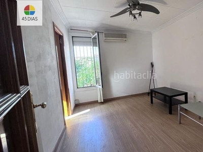 Alquiler piso reformado de 1 habitación, balcón, parquet. en Montcada i Reixac