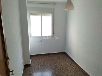 Apartamento con 3 habitaciones en Catarroja