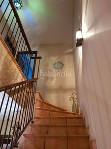 Casa adosada adosado en venta en zona santa lucía, 4 dormitorios. en Alcalá de Guadaira