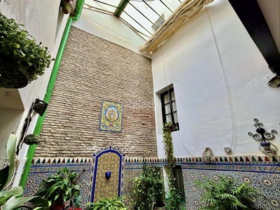 Casa adosada en Triana Casco Antiguo Sevilla