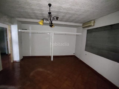 Casa en venta en alcalá de guadaíra (sevilla) dalia (urb santa genoveva)... en Alcalá de Guadaira