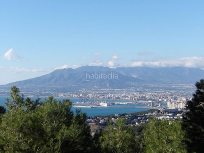 Chalet con 5 habitaciones con parking, aire acondicionado y vistas a la montaña en Málaga