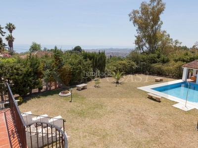 Chalet villa en venta en zona carretera de mijas, mijas costa. en Fuengirola