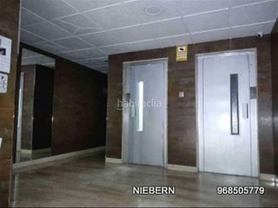 Piso con 3 habitaciones amueblado con ascensor en Cartagena