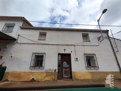Chalet adosado en venta en Avenida Andalucia (la Caleruela), 23312, Villacarrillo (Jaén)