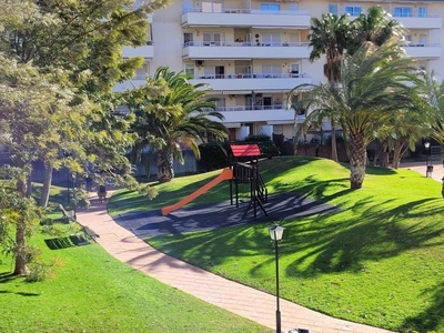 Apartamento en venta en Arroyo de la Miel, Benalmádena, Málaga