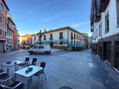 Local comercial Calle Carpio s/n Oviedo Ref. 92991195 - Indomio.es
