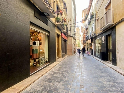 Local comercial Calle Ramiro el Monje 18 Huesca Ref. 92237017 - Indomio.es
