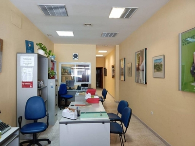 Local comercial Córdoba Ref. 93306175 - Indomio.es