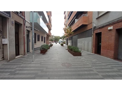 Local comercial Cornellà de Llobregat Ref. 92310495 - Indomio.es