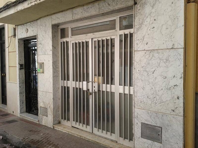 Local comercial Lucena Ref. 93019389 - Indomio.es