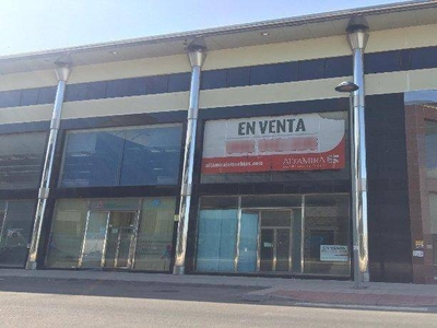 Local comercial Lucena Ref. 93019543 - Indomio.es