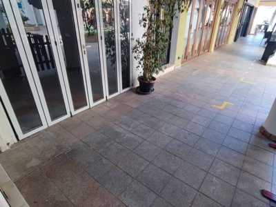 Local comercial Plaza Balcón de Europa Nerja Ref. 92421757 - Indomio.es