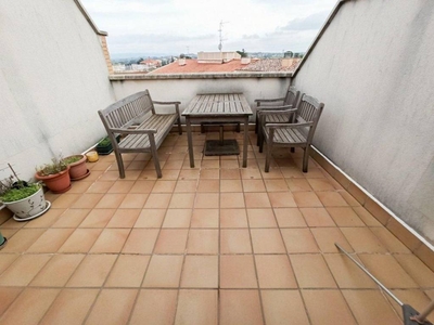 Venta Casa adosada Els Hostalets de Pierola. Con balcón 206 m²