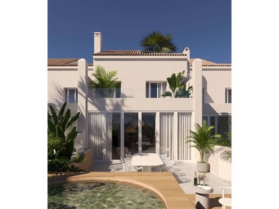 Venta Casa adosada en Calle COSTABELLA S/N Marbella. Buen estado con terraza 293 m²