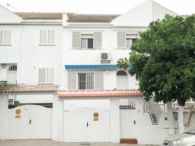 Venta Casa adosada en monte aljarafe Mairena del Aljarafe. 126 m²