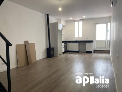 Venta Casa adosada en sant llorenç Castellar del Vallès. Con terraza 140 m²