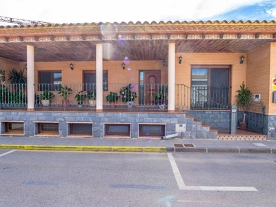 Venta Casa adosada en Teruel 8 Pilar de la Horadada. Con terraza 339 m²