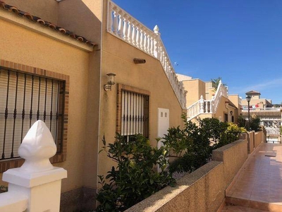 Venta Casa adosada San Miguel de Salinas. Con terraza 70 m²