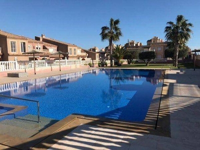 Venta Casa adosada Santa Pola. Con terraza 110 m²