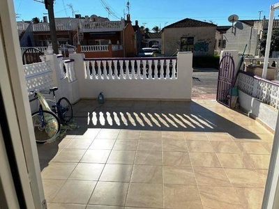 Venta Casa adosada Torrevieja. Con terraza 48 m²