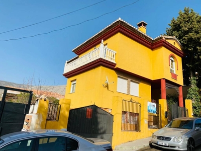 Venta Casa unifamiliar Alfacar. Con terraza 326 m²