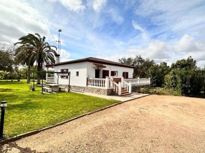 Venta Casa unifamiliar Badajoz. 175 m²