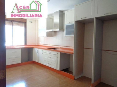 Venta Casa unifamiliar Baena. Con balcón 154 m²