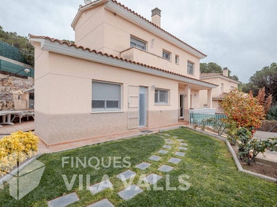 Venta Casa unifamiliar Bigues i Riells. Con terraza 250 m²