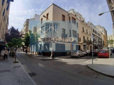 Venta Casa unifamiliar Córdoba. Muy buen estado plaza de aparcamiento calefacción individual 260 m²