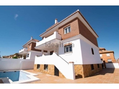 Venta Casa unifamiliar Cúllar Vega. Buen estado con terraza 262 m²