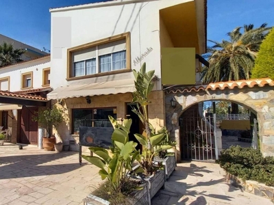 Venta Casa unifamiliar Dénia. Con terraza 450 m²