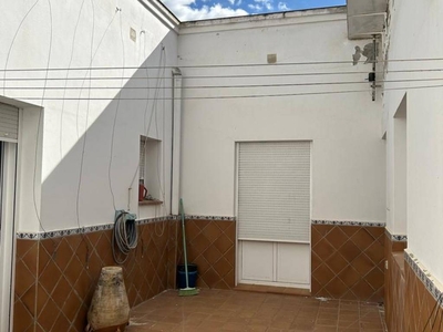 Venta Casa unifamiliar Don Álvaro. Con terraza 195 m²