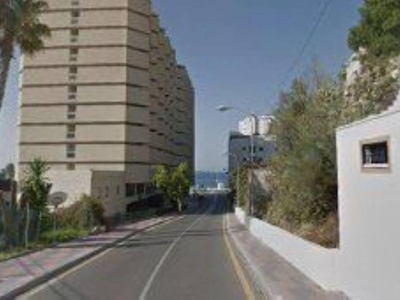 Venta Casa adosada en Avenida del Mediterraneo Almuñécar. Buen estado plaza de aparcamiento con balcón calefacción individual 150 m²