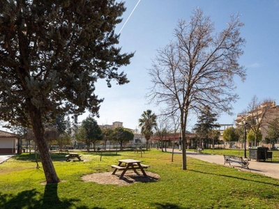 Venta Casa unifamiliar en Barcelona 50 Alhendín. Con terraza 175 m²