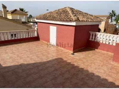 Venta Casa unifamiliar en Calle Chipre Santa Pola. Buen estado con terraza 450 m²